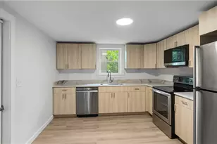 235 Main St, Cranston, RI 02831 - Photo 9