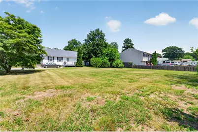 50 Lloyd Avenue, Warwick, RI 02889 - Photo 21