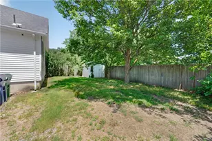 50 Lloyd Ave, Warwick, RI 02889 - Photo 17