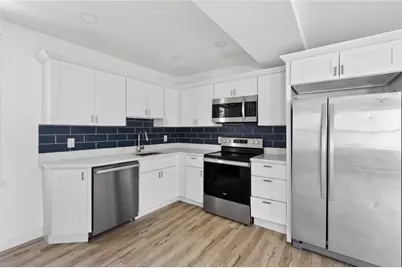 50 Lloyd Avenue, Warwick, RI 02889 - Photo 3