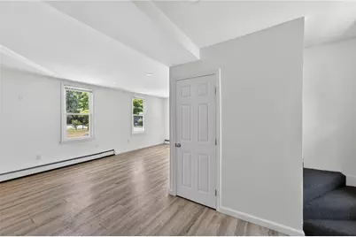 50 Lloyd Avenue, Warwick, RI 02889 - Photo 7
