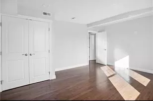 38 Maple St, Providence, RI 02903 - Photo 11