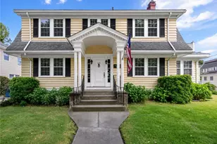 440 Broadway, Newport, RI 02840 - Photo 1