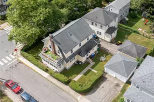 440 Broadway, Newport, RI 02840 - Photo 5