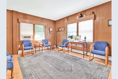 440 Broadway, Newport, RI 02840 - Photo 15