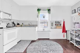 440 Broadway, Newport, RI 02840 - Photo 27