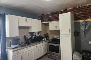49 Sorrento St, Providence, RI 02909 - Photo 11