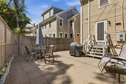 21 Pell Street, Newport, RI 02840 - Photo 27
