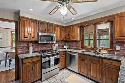 4 Karen Lane, Bristol, RI 02809 - Photo 13