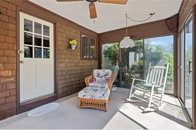 4 Karen Lane, Bristol, RI 02809 - Photo 19