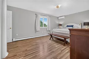 8 SW Rd, Narragansett, RI 02882 - Photo 13