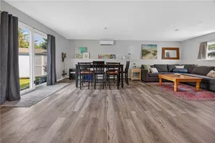 8 SW Rd, Narragansett, RI 02882 - Photo 21