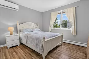 8 SW Rd, Narragansett, RI 02882 - Photo 17