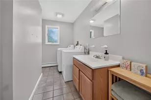 8 SW Rd, Narragansett, RI 02882 - Photo 27