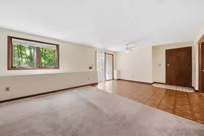 41 Kristee Circle, West Warwick, RI 02893 - Photo 7