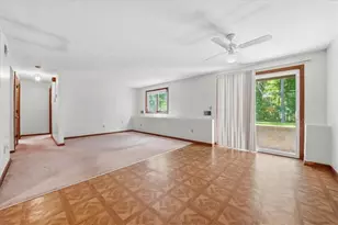 41 Kristee Cir, West Warwick, RI 02893 - Photo 5