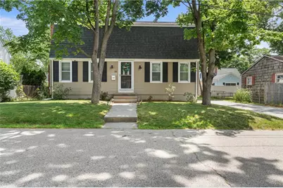 21 Bailey Street, East Providence, RI 02916 - Photo 3
