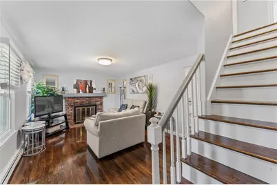 21 Bailey Street, East Providence, RI 02916 - Photo 9