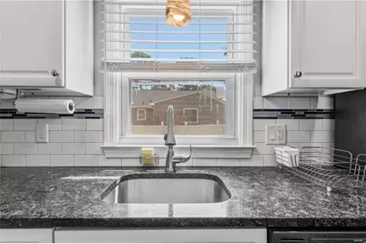 21 Bailey Street, East Providence, RI 02916 - Photo 15