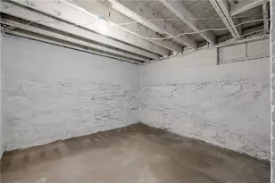 41 Almy St, Providence, RI 02909 - Photo 25