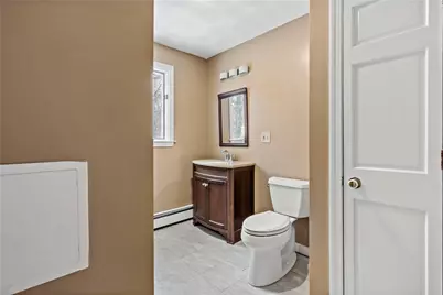 32 Starr Drive W, Narragansett, RI 02882 - Photo 31