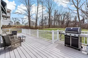 32 Starr Dr W, Narragansett, RI 02882 - Photo 35