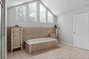 32 Starr Dr W, Narragansett, RI 02882 - Photo 29