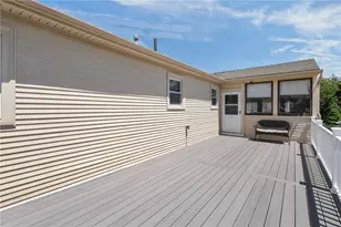 2 Dogwood Dr, Cranston, RI 02921 - Photo 37