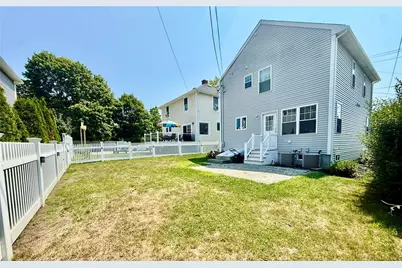 52 Bedlow Avenue, Newport, RI 02840 - Photo 25