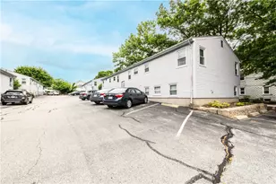 34 Capuano Ave, Cranston, RI 02920 - Photo 27