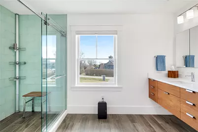 592 Tuckerman Avenue, Middletown, RI 02842 - Photo 17