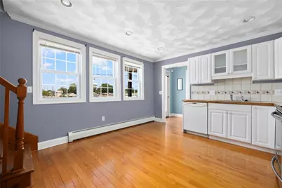 2799 Pawtucket Avenue, East Providence, RI 02914 - Photo 9