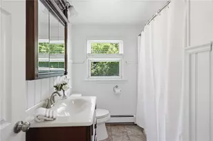 72 Fairweather Ave, Cranston, RI 02910 - Photo 11