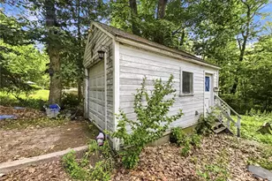 48 Waterman Lake Dr, Glocester, RI 02814 - Photo 11