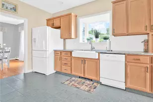 48 Orchard Meadows Dr, Smithfield, RI 02917 - Photo 7