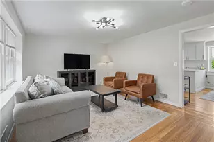 162 Larchmont Rd, Warwick, RI 02886 - Photo 3