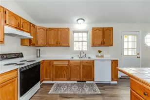 136 Hope Hill Terrace, Cranston, RI 02921 - Photo 13