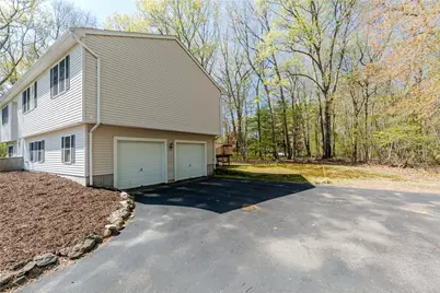 136 Hope Hill Terrace, Cranston, RI 02921 - Photo 45