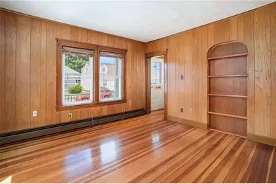 147 Tweed Street, Pawtucket, RI 02861 - Photo 9