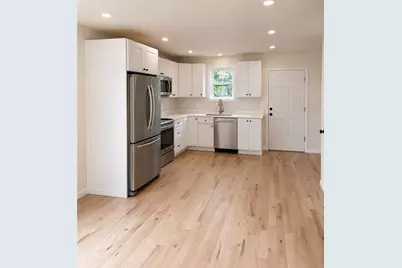 4 Donelson Street, Providence, RI 02908 - Photo 3