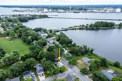 1402 S Broadway, East Providence, RI 02914 - Photo 27