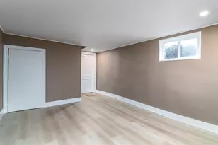 1402 S Broadway, East Providence, RI 02914 - Photo 19