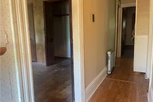 139 Overbrook Ave, Warwick, RI 02889 - Photo 9