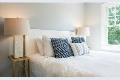 118 Ruggles Avenue #101, Newport, RI 02840 - Photo 31