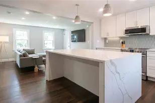 118 Ruggles Ave, Newport, RI 02840 - Photo 25