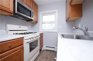 74 Hawes St, Central Falls, RI 02863 - Photo 11