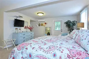 17 Melbourne Dr, Narragansett, RI 02882 - Photo 11