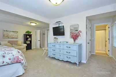 17 Melbourne Drive, Narragansett, RI 02882 - Photo 11