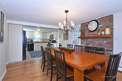 17 Melbourne Drive, Narragansett, RI 02882 - Photo 3