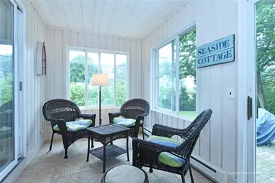 17 Melbourne Drive, Narragansett, RI 02882 - Photo 9